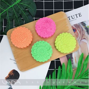 Picture of KHUÔN TRUNG THU LÒ XO TRÒN HOA SEN 