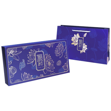 Hình ảnh củaHỘP TRUNG THU 2 BÁNH SEN PHÚ QUÝ XANH